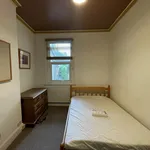 Rent 5 bedroom house in Bristol