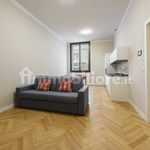 Rent 1 bedroom apartment of 55 m² in Florence