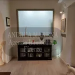 Affitto 4 camera appartamento di 95 m² in Florence