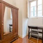 Rent 4 bedroom apartment in Lisbon