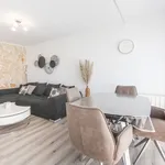 Rent 3 bedroom apartment of 670 m² in Marseille