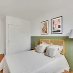 Rent a room in paris