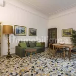 Rent 4 bedroom apartment of 150 m² in Florence