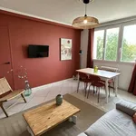 Appartement de 82 m² avec 5 chambre(s) en location à Troyes