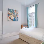 Rent 2 bedroom apartment of 72 m² in london