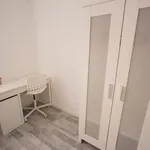 Alquilar 5 dormitorio apartamento en Valencia