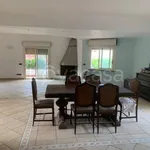 Rent 3 bedroom house of 240 m² in Pace del Mela