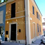 Affitto 2 camera appartamento di 58 m² in Fano