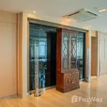 Rent 3 bedroom house of 539 m² in Bangkok