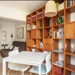 Rent 1 bedroom apartment of 45 m² in Lisbon