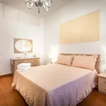 Rent 2 bedroom apartment of 38 m² in Florence