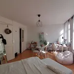 Rent 1 bedroom apartment in Bruxelles