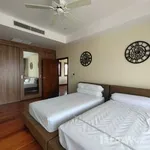 Rent 4 bedroom house of 300 m² in Phuket