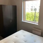 Rent 2 bedroom flat in West Midlands