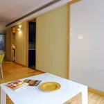 Rent 3 bedroom apartment of 60 m² in Madrid