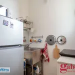 Affitto 2 camera appartamento di 55 m² in Milan