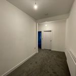 Rent 3 bedroom flat in Mansfield