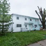 Maison de 1001 m² avec 7 chambre(s) en location à Gatineau