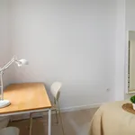 Rent 5 bedroom apartment in Valencia