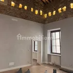 Rent 5 bedroom apartment of 250 m² in Verona