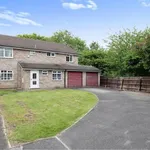 Rent 5 bedroom house in East Midlands