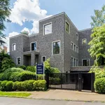 Huur 6 slaapkamer huis van 1315 m² in Uccle