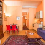 Rent 1 bedroom apartment of 49 m² in Florence