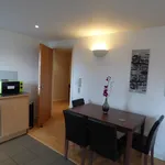 Rent 2 bedroom flat in Leeds