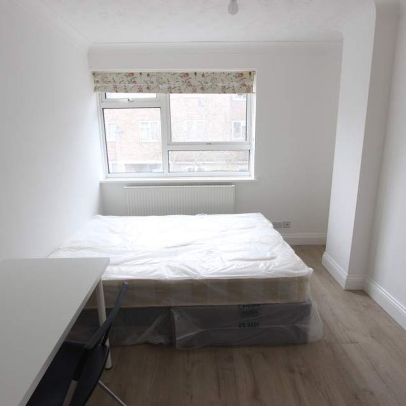 Double Room AL10. AVAILABLE TODAY Hatfield