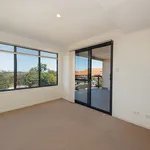 Rent 3 bedroom apartment in Mount Lawley