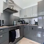 Rent 2 bedroom apartment in london