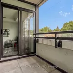 Rent 4 bedroom apartment of 55 m² in Toronto