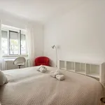 Rent a room in lisbon