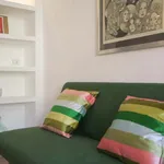 Rent 2 bedroom apartment of 80 m² in Milan