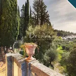 Rent 20 bedroom apartment of 350 m² in Fiesole