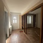 Maison de 150 m² avec 7 chambre(s) en location à P