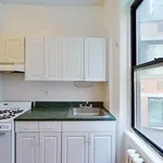 Rent 2 bedroom apartment in Manhattan