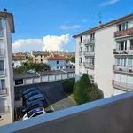 Appartement de 67 m² avec 3 chambre(s) en location à Poitiers