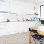 Rent 2 bedroom apartment of 600 m² in lisbon