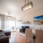 Rent 3 bedroom apartment of 65 m² in Valencia