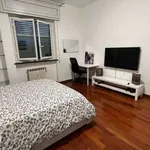 Rent 2 bedroom apartment of 55 m² in Genoa