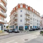 Rent 1 bedroom apartment of 47 m² in lisbon