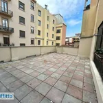 Rent 5 bedroom apartment of 232 m² in Milan