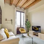 Alquilo 2 dormitorio apartamento de 77 m² en barcelona