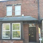 Rent 1 bedroom house in Leeds