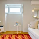 Rent 2 bedroom apartment in lisbon