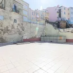 Rent a room in lisbon