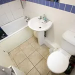 Rent 4 bedroom flat in Birmingham