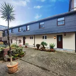 Rent 3 bedroom apartment in Falmouth