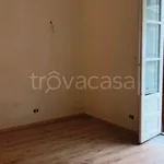 Affitto 3 camera appartamento di 75 m² in Palermo